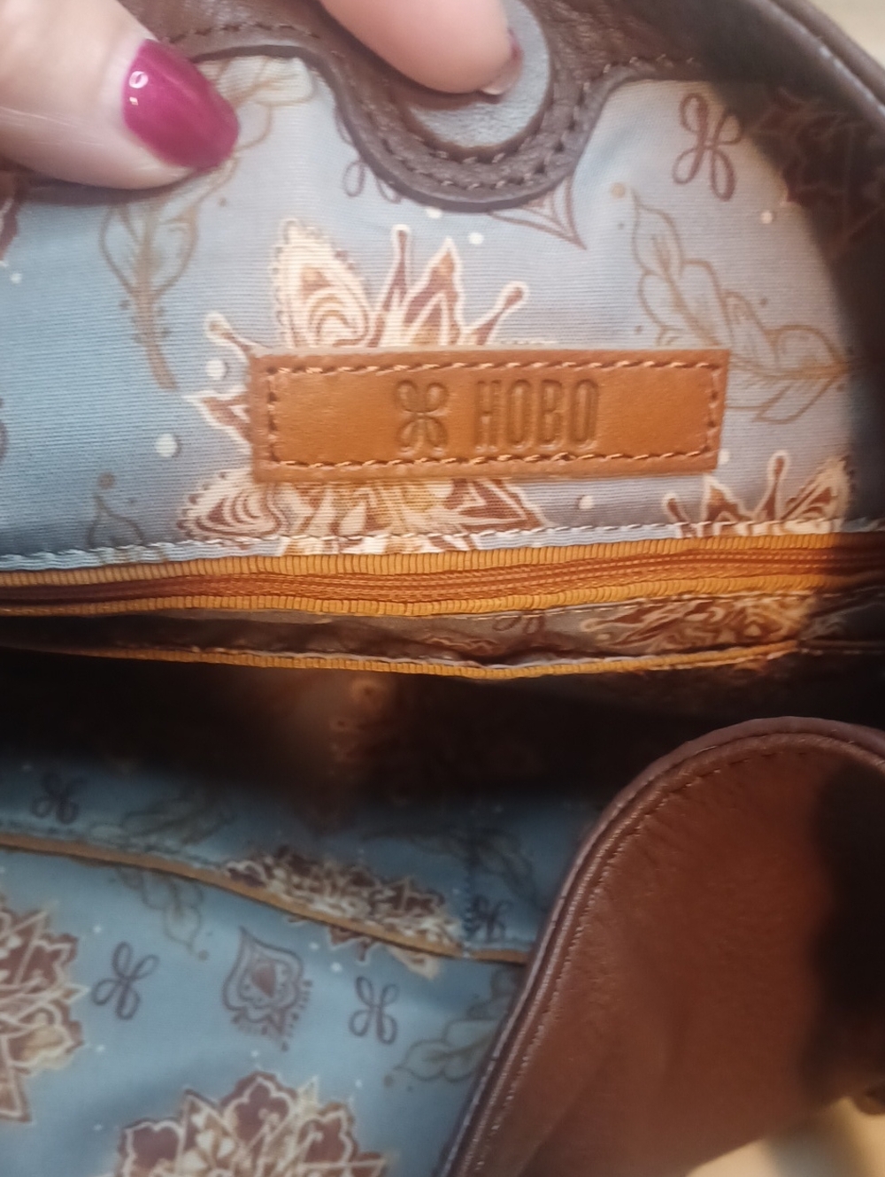 NWOT HOBO Pier Satchel - Picture 7 of 8